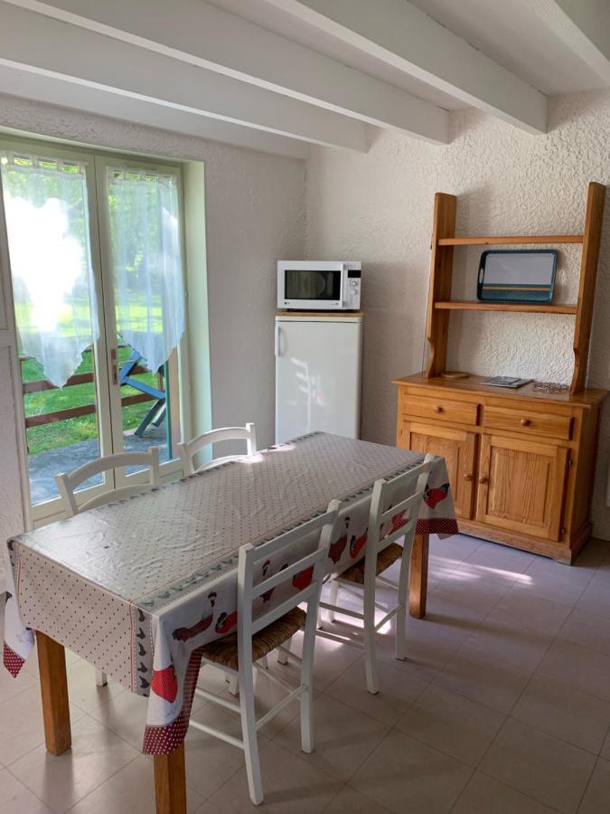 Camping Le Saillet Lestelle-Betharram Ngoại thất bức ảnh